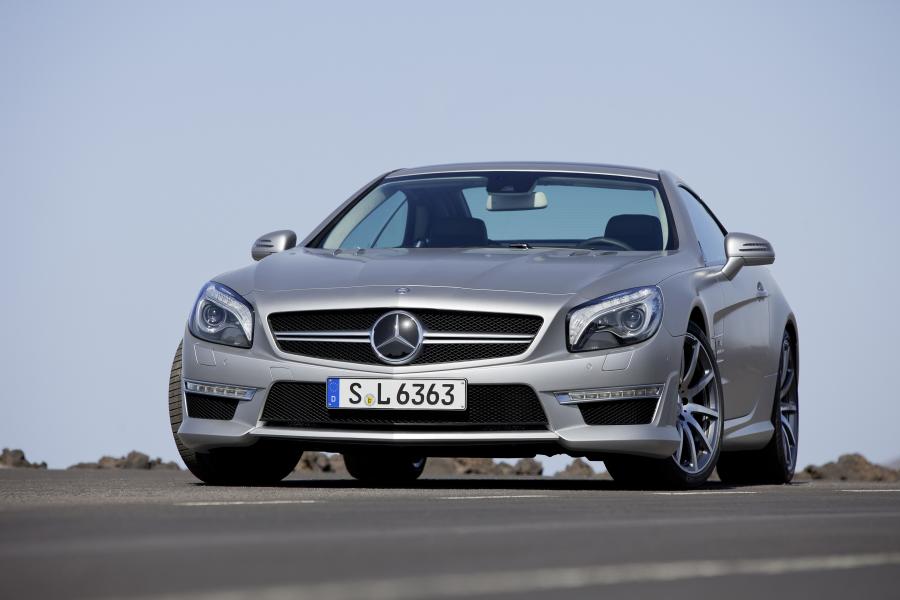 Mercedes-Benz SL63 AMG 2012 года  (фото 1 из 69)